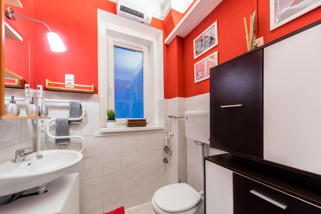 Perfect Holiday Apartment Budapest Exteriör bild
