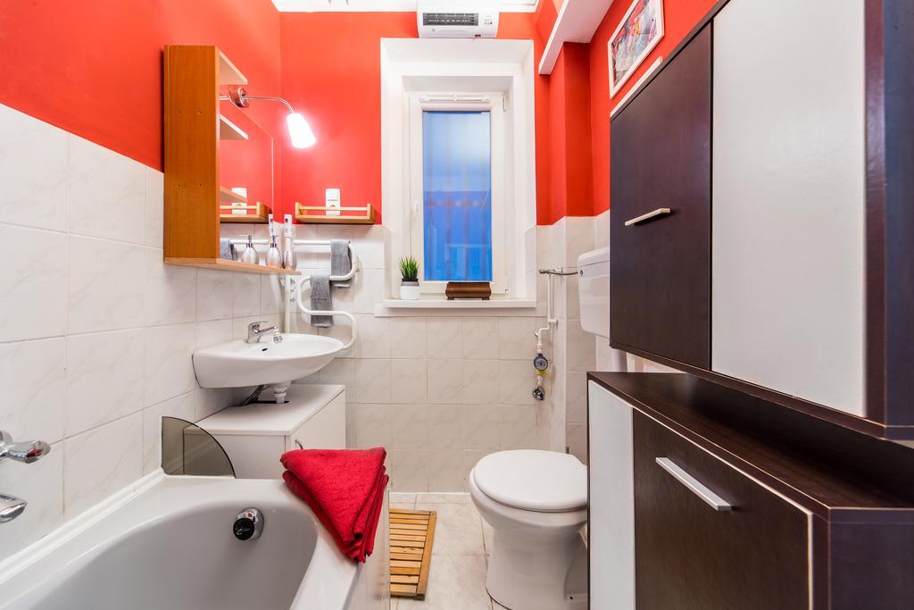 Perfect Holiday Apartment Budapest Exteriör bild