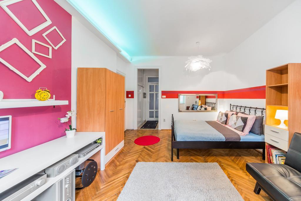 Perfect Holiday Apartment Budapest Exteriör bild